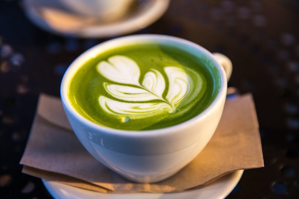 illustration d'un café latte vert
